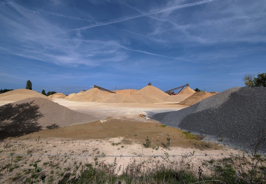 Au monde des granulats - montre les photos à la racine de cet album Au monde des granulats